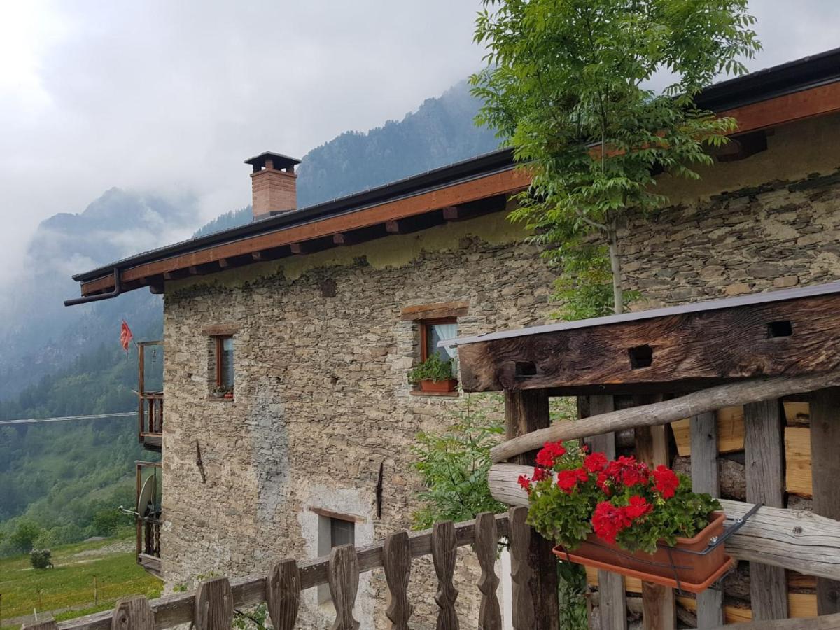 Agri-B&B Lou Col Canosio Екстер'єр фото
